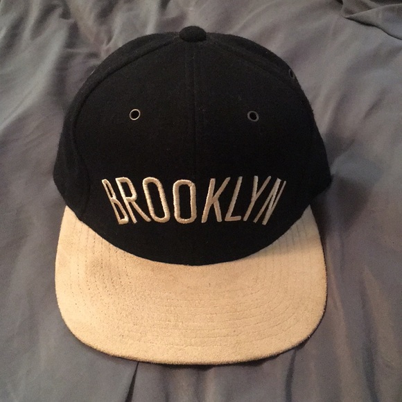 mitchell and ness strapback